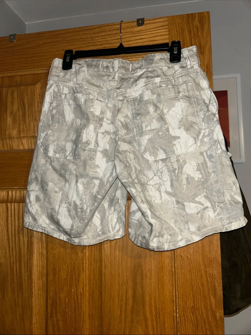 Hollister Low-Rise Camo Baggy Jorts | Size 2